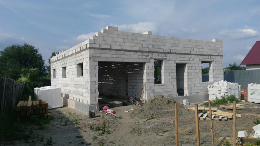 Строительство дома из пеноблока (Май 2017)
